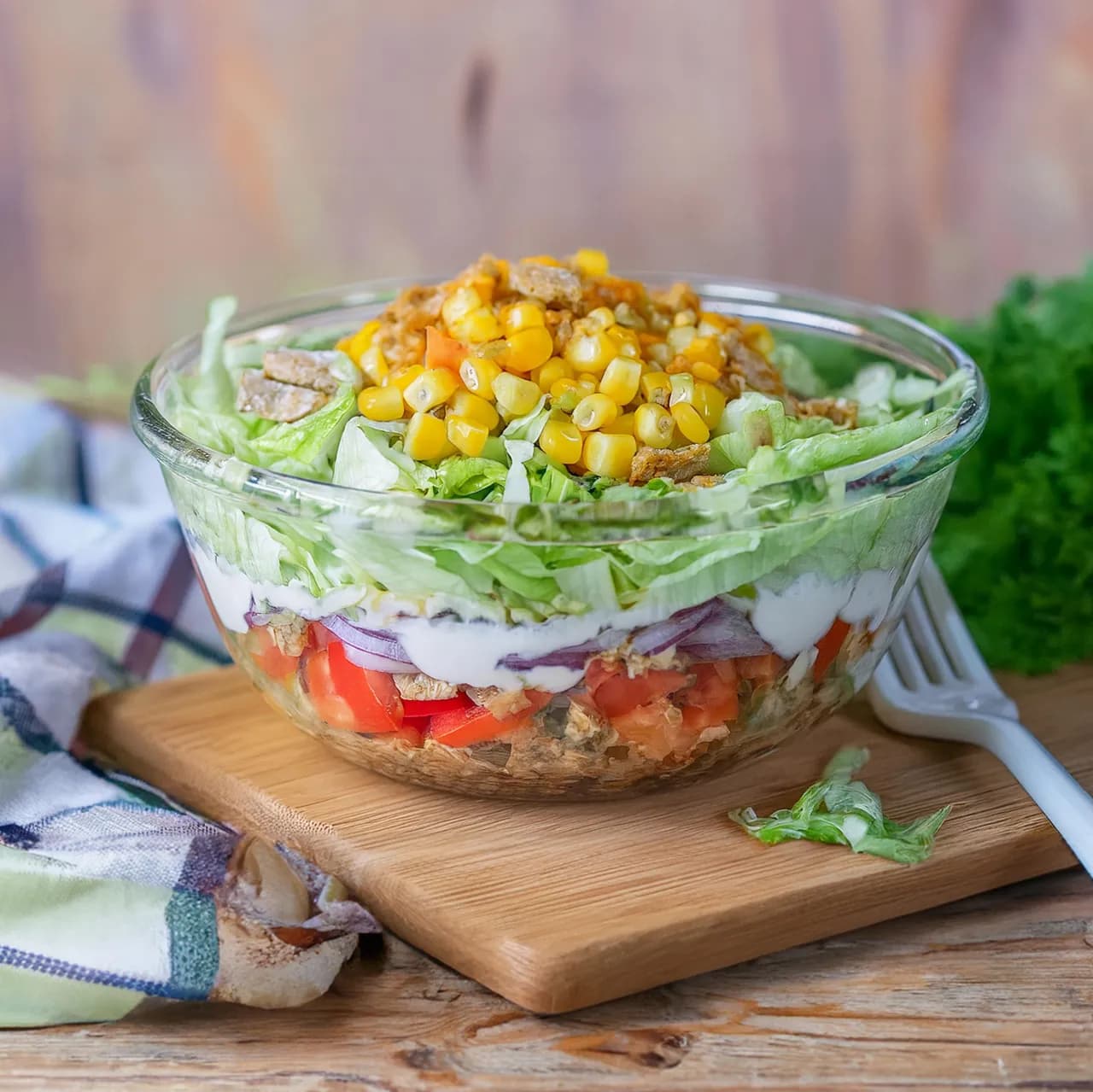 Sos do sałatki gyros jak zrobić - prosty przepis na pyszny smak