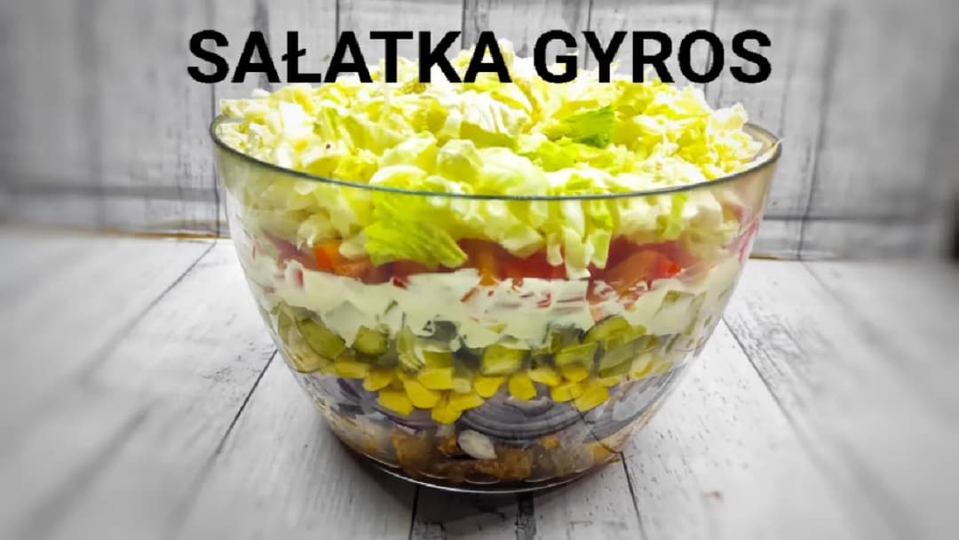 Jak się robi sałatkę z gyrosa - prosty przepis na pyszne danie